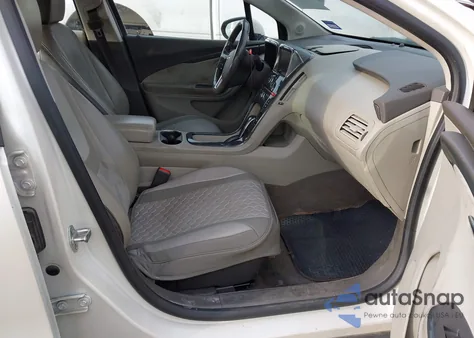 2013 Chevrolet Volt z USA, uszkodzony, nr VIN 1G1RD6E44DU140327